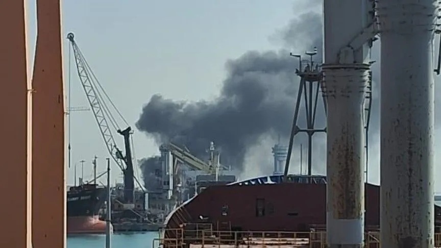 Iran:  Lintasi Jalur Tidak Sah, Kapal Tanker Minyak Keempat Terkena Ranjau Selat Hormuz