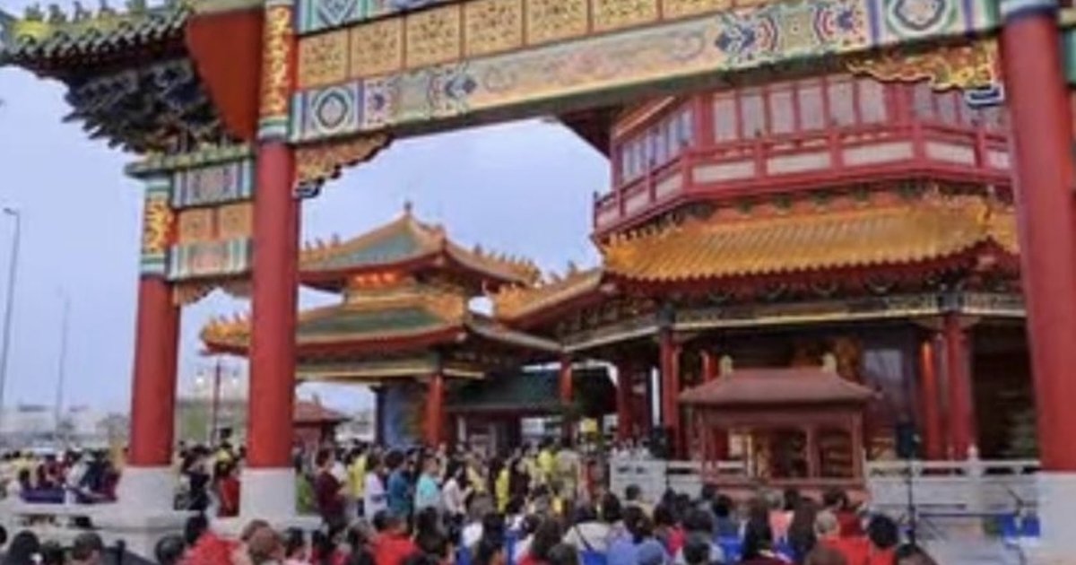 Tradisi Jadi Ruang Kebersamaan, Lebih dari 8.500 Pengunjung Rayakan Festival Kue Bulan di Tian Fu Gong