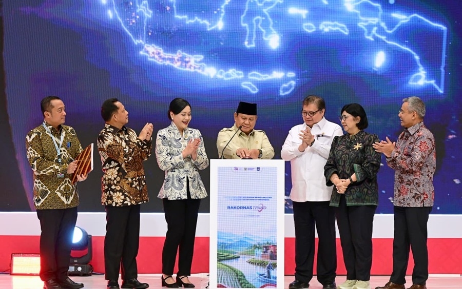 Prabowo Luncurkan Dewan Nasional Kesejahteraan Keuangan, Ekonomi Keluarga Jadi Fondasi Kekuatan Bangsa