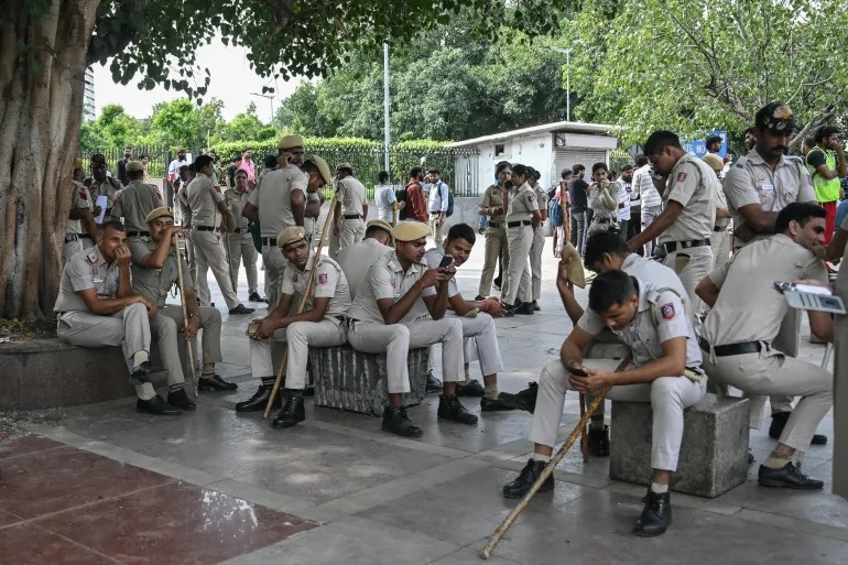 Protes Cockroach Janta Party Tuntut Ketua Komisi Pemilu Mundur, India Perketat Keamanan New Delhi