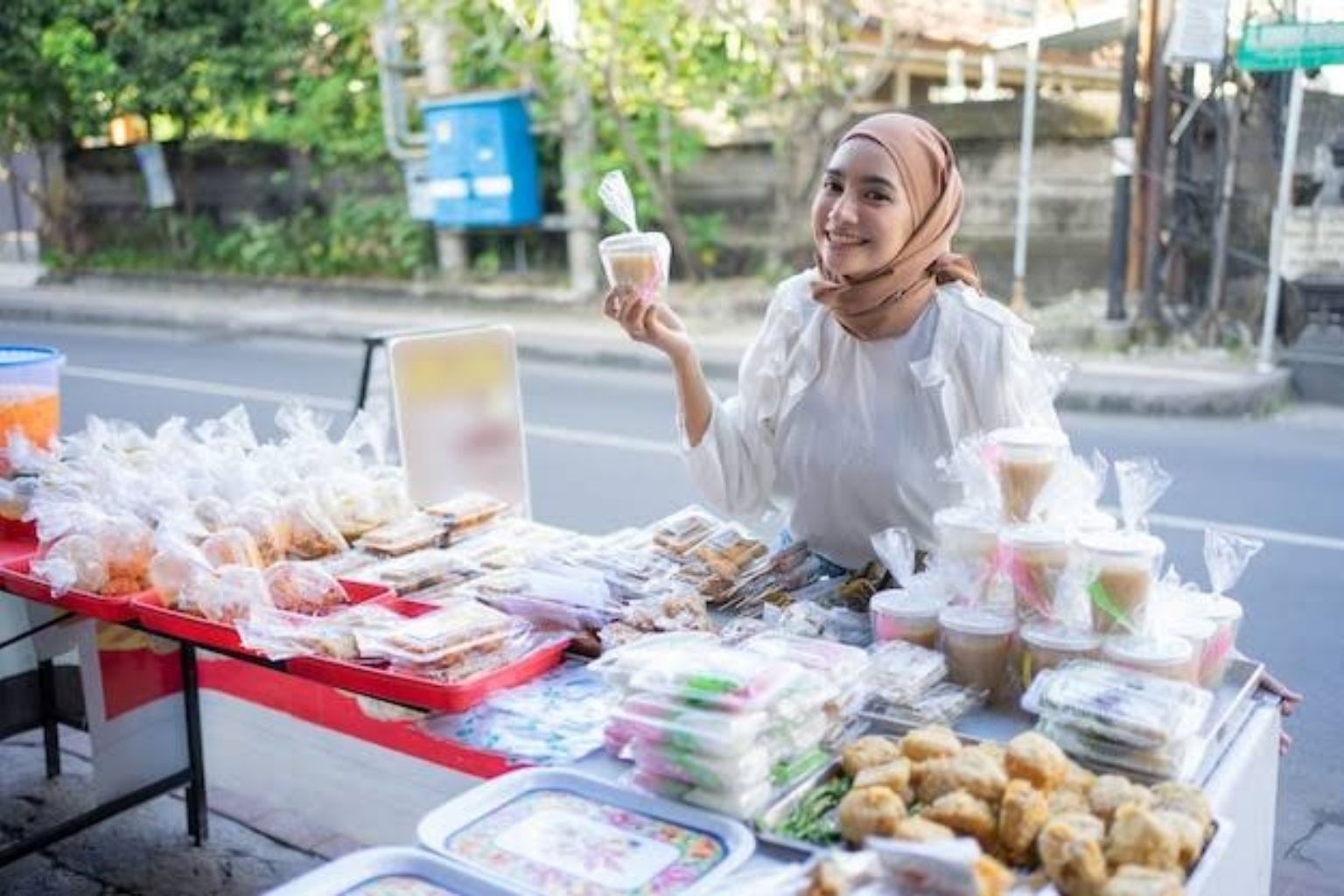Ngabuburit Itu Jam Berapa? Arti, Asal-Usul, dan Keseruannya Saat Ramadan!