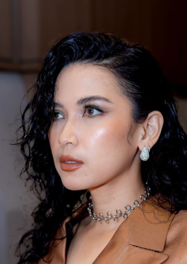 Rahasia Bugar Dinda Kanya Dewi Jelang Usia 40: Menyicil Massa Otot demi Masa Tua Aktif 