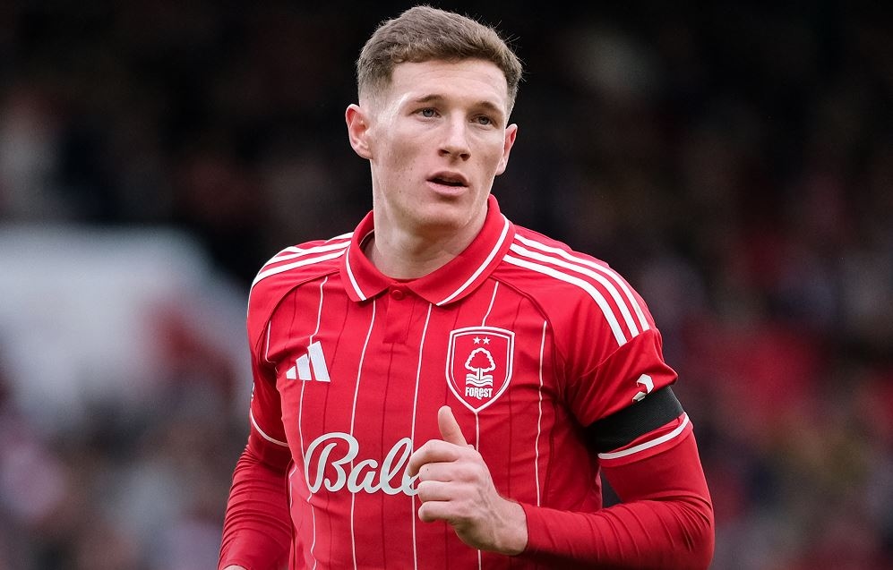 Bursa Transfer: MU dan Man City Bertarung Dapatkan Gelandang Nottingham Forest Elliot Anderson