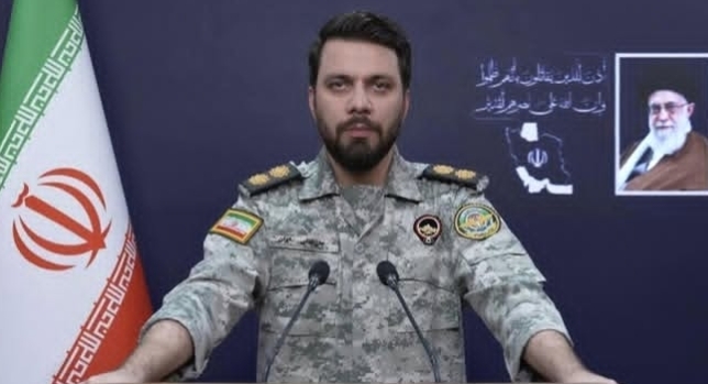 Garda Revolusi Iran Tantang Amerika Tunjukkan Kapal Induknya di Medan Perang