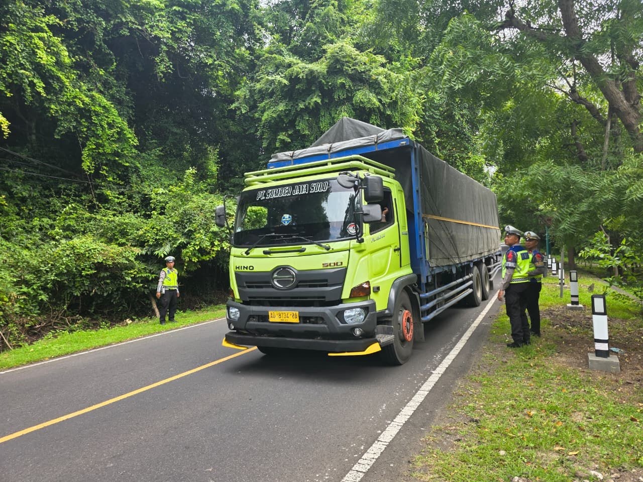 Menhub Imbau Angkutan Logistik Patuhi Pembatasan saat Arus Balik Lebaran 2026
