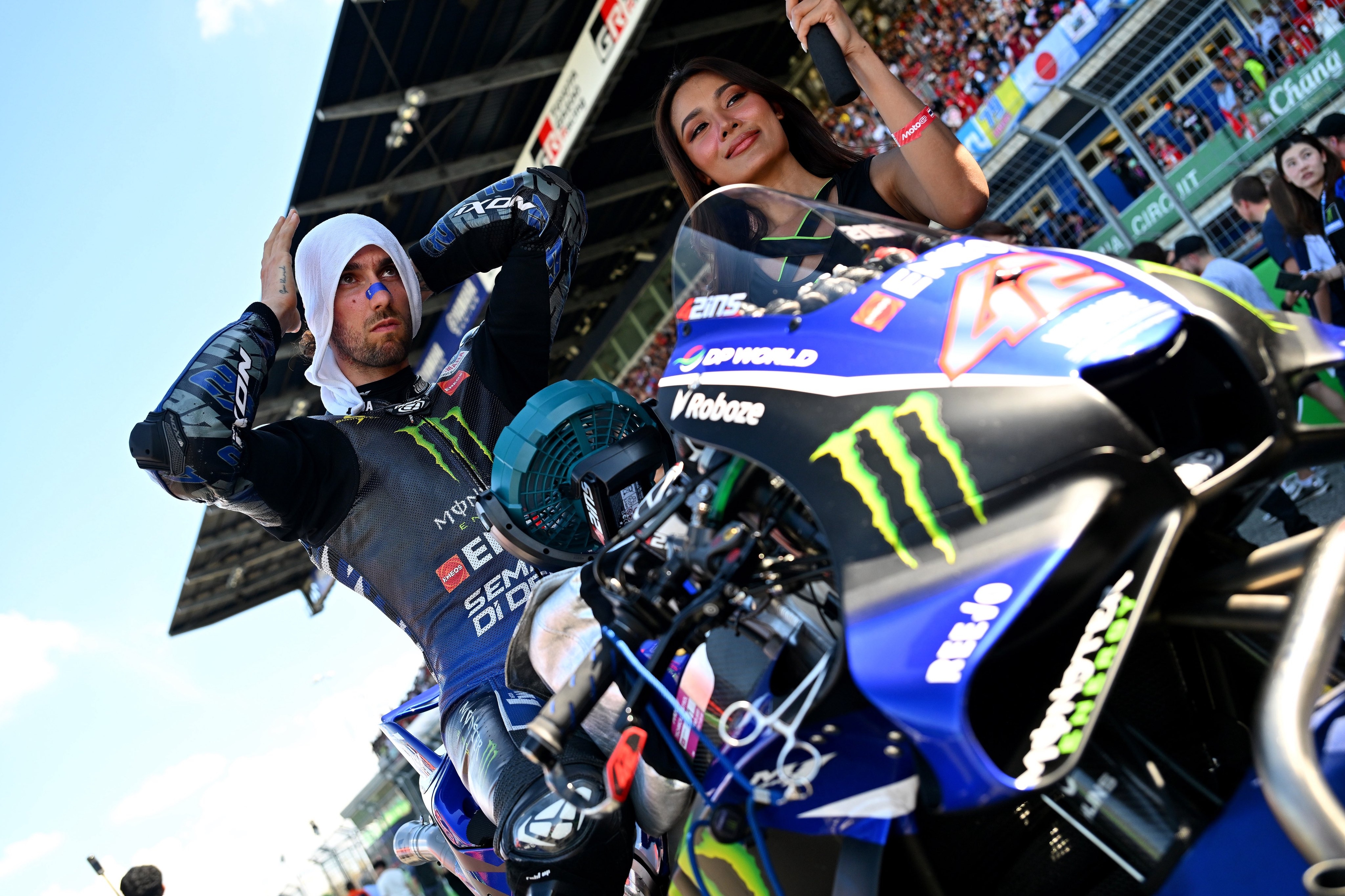 Yamaha Terpuruk di Awal Musim, Alex Rins Merasa Tak Berguna