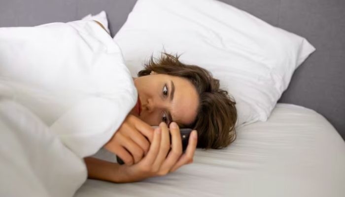Susah Tidur karena Overthinking? Ini 7 Cara Ampuh Biar Cepat Terlelap