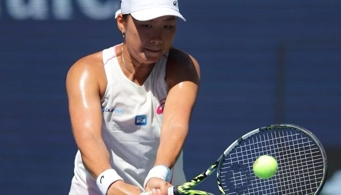 Italia Terbuka: Janice Tjen Terhenti di Putaran Pertama Usai Duel Sengit Lawan Peyton Stearns