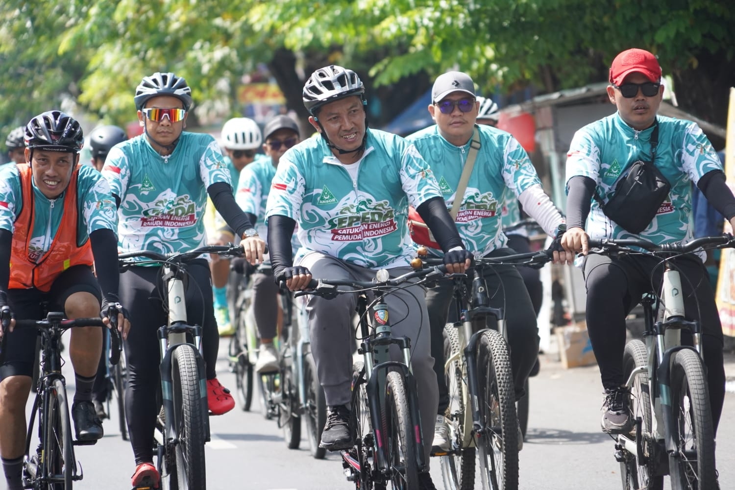 Harlah ke-92, GP Ansor Napak Tilas Berdirinya NU dengan Bersepeda 123 Km dari Bangkalan ke Jombang