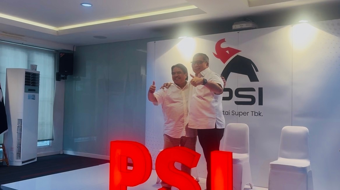 PSI Terima Mundurnya Ade Armando, Ahmad Ali: Serangan Sudah Masif dan Berpotensi Meluas ke Jokowi 