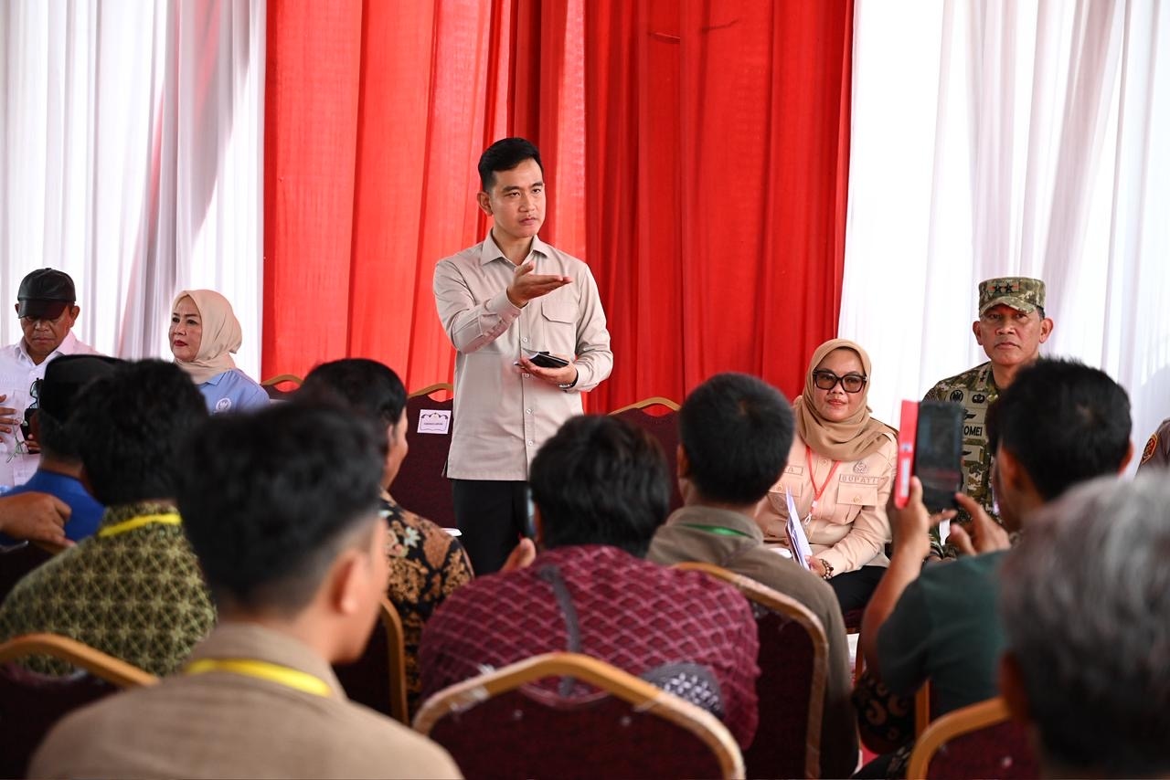 Dialog dengan Nelayan Lampung Timur, Gibran Siap Tuntaskan Masalah Solar dan Perizinan