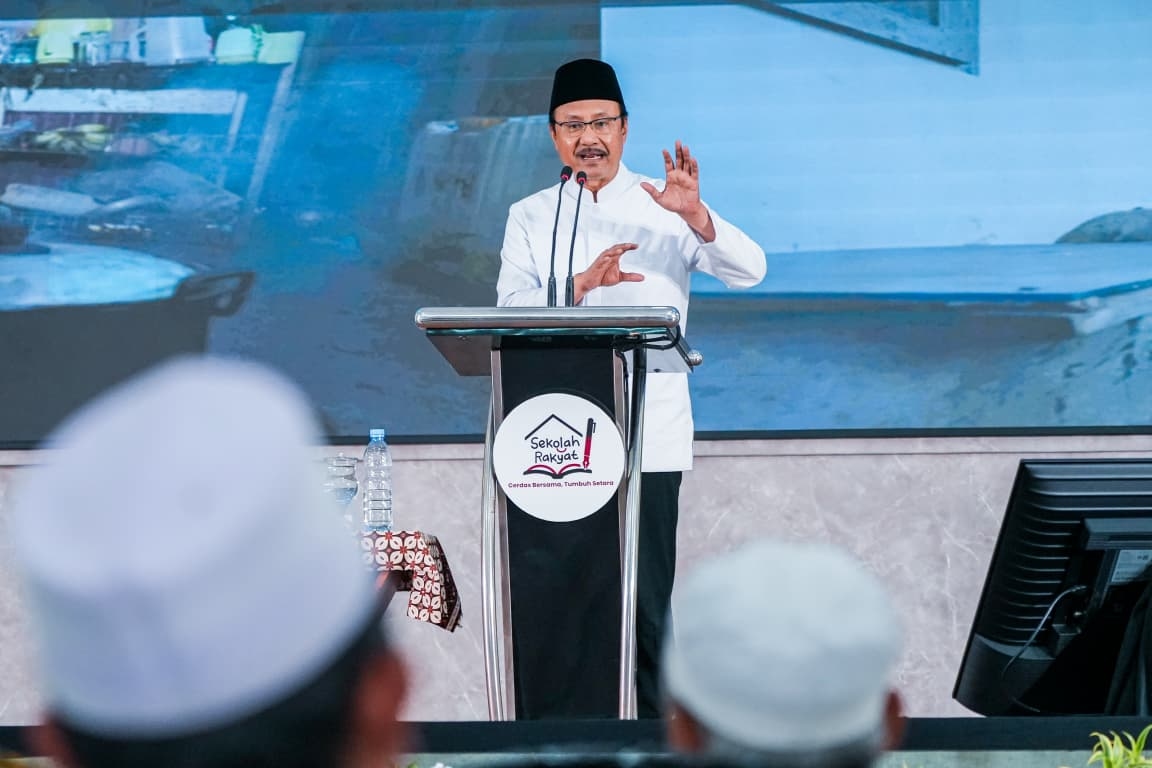Gus Ipul Minta Kyai Se-Madura Raya Dampingi Program Sekolah Rakyat: Mohon Beri Saran dan Kritik