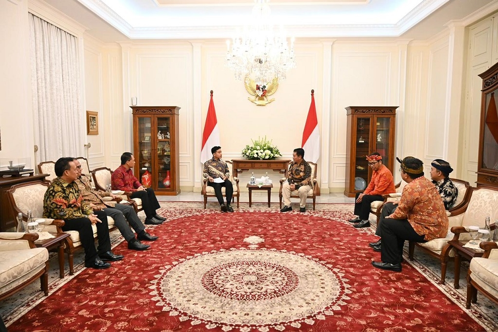 Audiensi dengan Prajaniti Hindu Indonesia, Wapres Gibran Tekankan Pentingnya Kearifan Budaya dalam Pembangunan Daerah