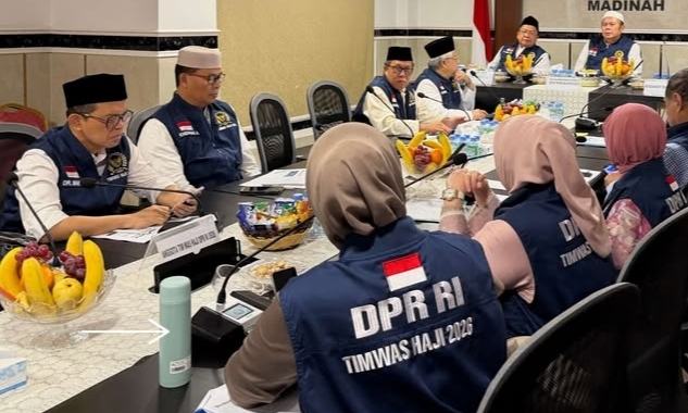 DPR RI Kritik Asuransi Haji 2026, Jemaah Sakit Dipaksa Pindah Rumah Sakit