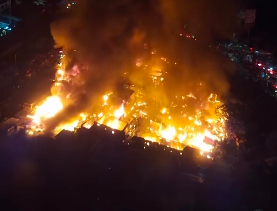 Kebakaran Hanguskan Pemukiman di Kemayoran, 33 Unit Damkar Dikerahkan