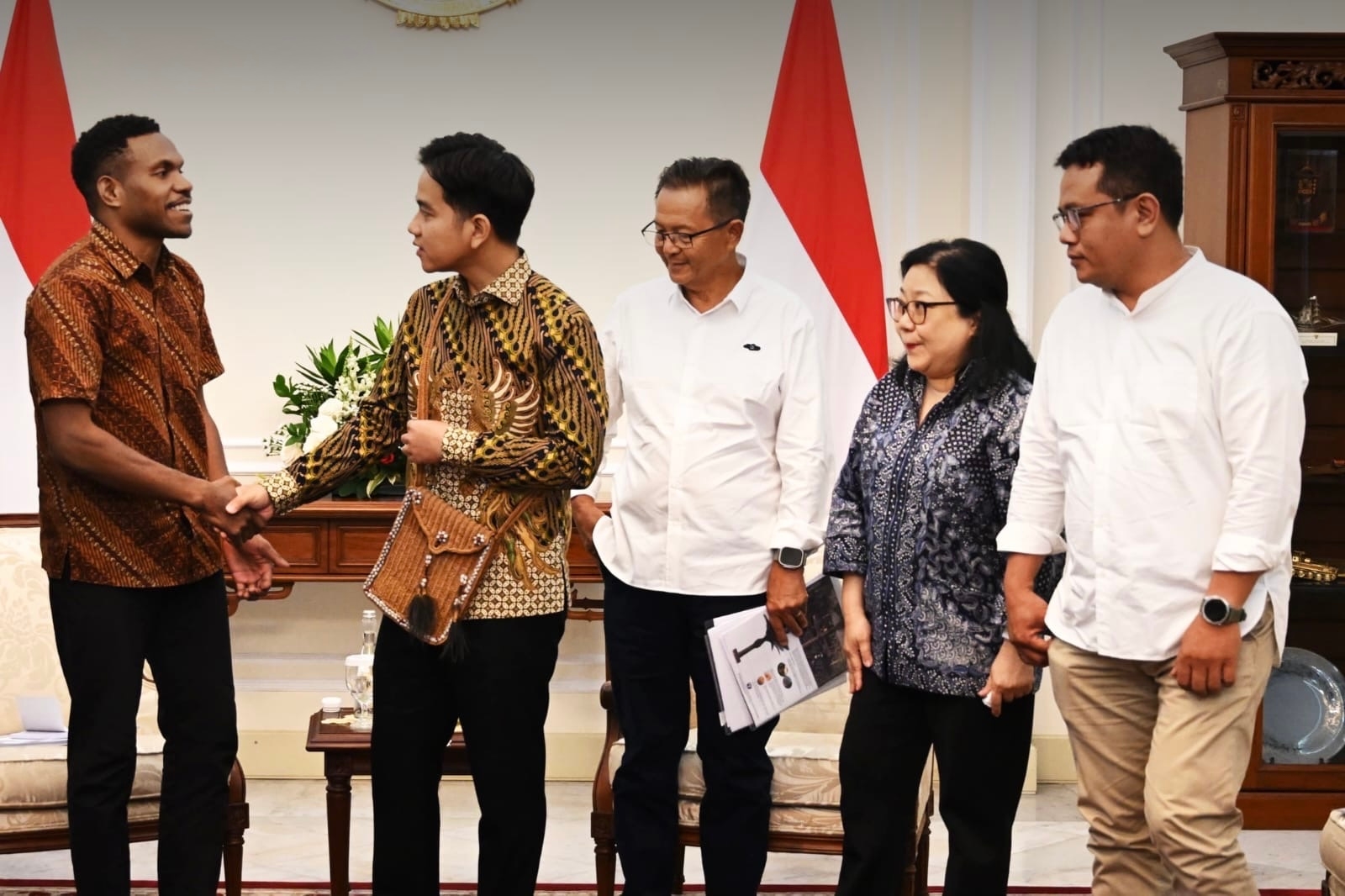 Wapres Gibran Dukung Pelestarian Budaya Asmat dan Program Sekolah Lapang Sagu