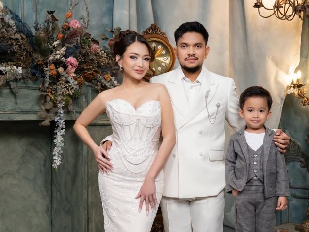 Gemas Suaminya Dicap Pengangguran dan Numpang Hidup, Nathalie Holscher Beri Balasan Menohok   ​