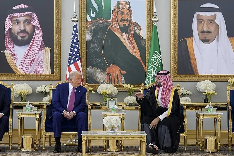Trump Kirim Kesepakatan Nuklir AS-Saudi ke Kongres, Tapi Ada Syarat Israel