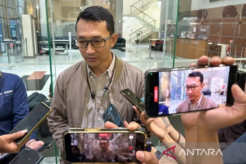 Praperadilan Asrul Azis Taba Ditolak, Bukti Penggeledahan oleh KPK ...
