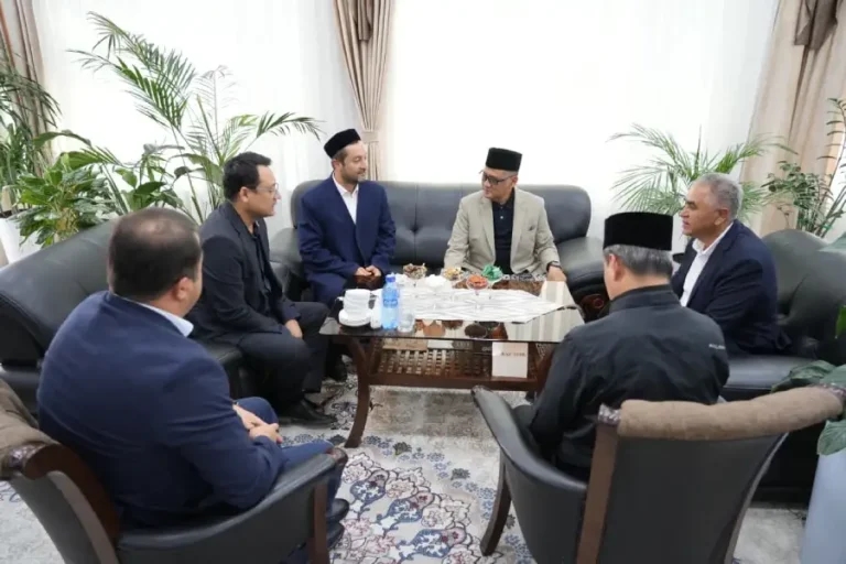 Indonesia-Uzbekistan Bahas Pertukaran Pelajar dan Penguatan Pendidikan Islam