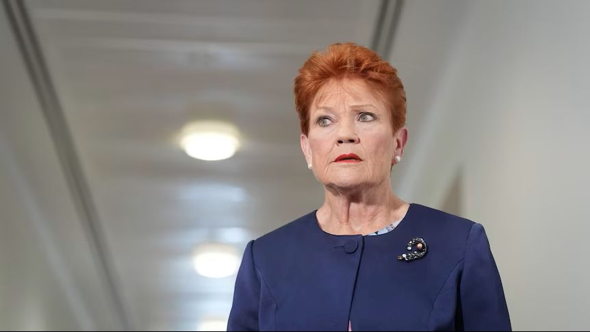 Pemimpin Sayap Kanan Australia Minta Maaf Usai Sebut Aborigin “Ras Paling Primitif di Bumi”