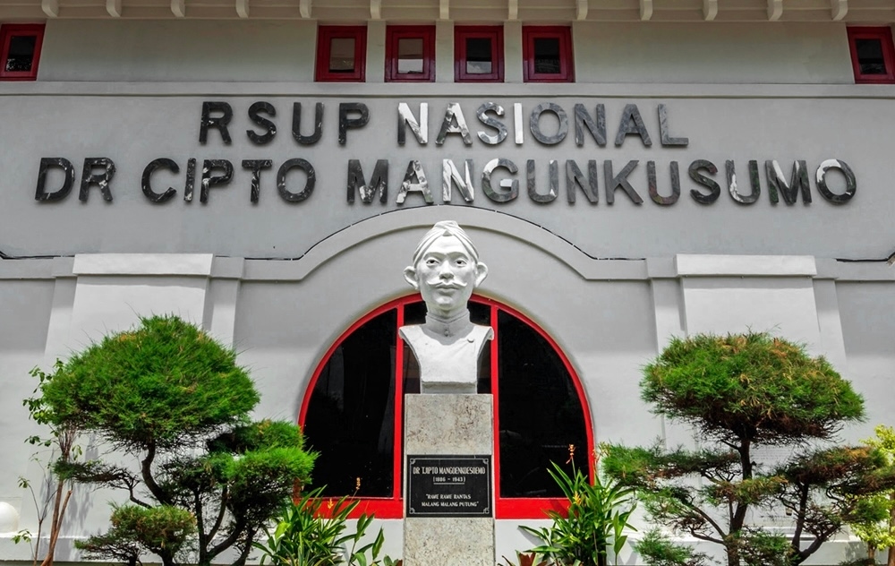Siswi Diduga Hilang Ingatan Usai Santap MBG Diperiksa di RSCM, Begini Kondisinya