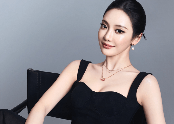 Ningning aespa Resmi Jadi Ambassador Bvlgari, Debut dengan Perhiasan Mewah