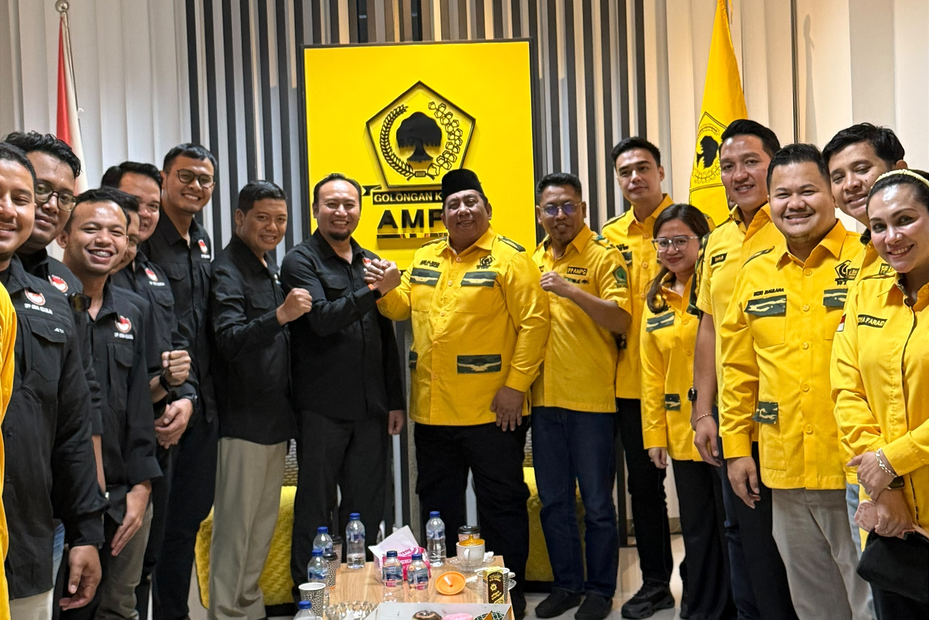 Pemuda PKS ke DPP Golkar, Ada Apa?