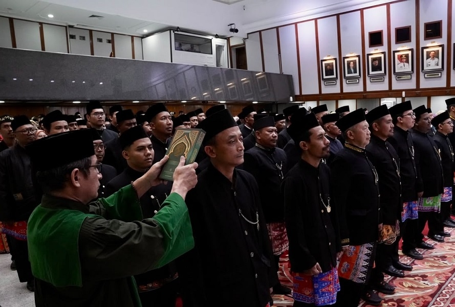 Pramono Anung Lantik 368 Pejabat Fungsional DKI Jakarta, 282 di Antaranya Guru