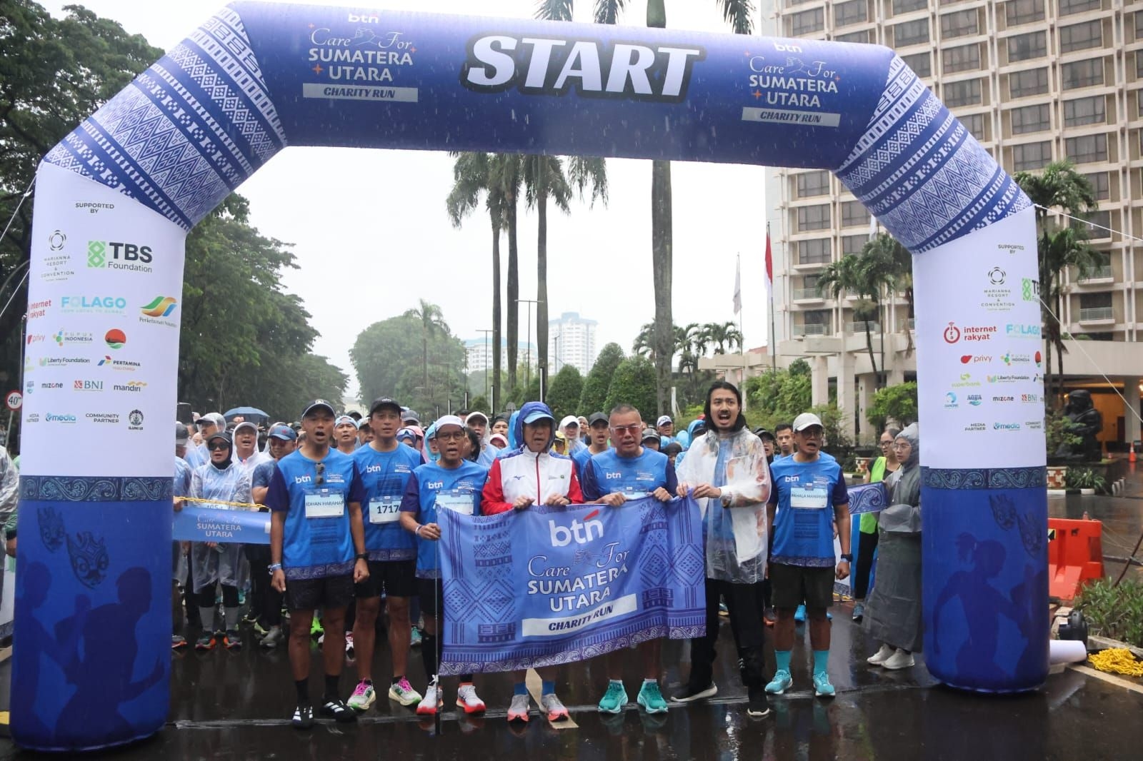Seribu Pelari Ikut Charity Run untuk Dukung Pemulihan Bencana di Sumatera Utara