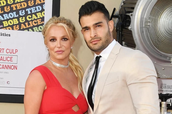 Sam Asghari Pindah Ke Rumah Mewah Usai Gugat Cerai Britney Spears