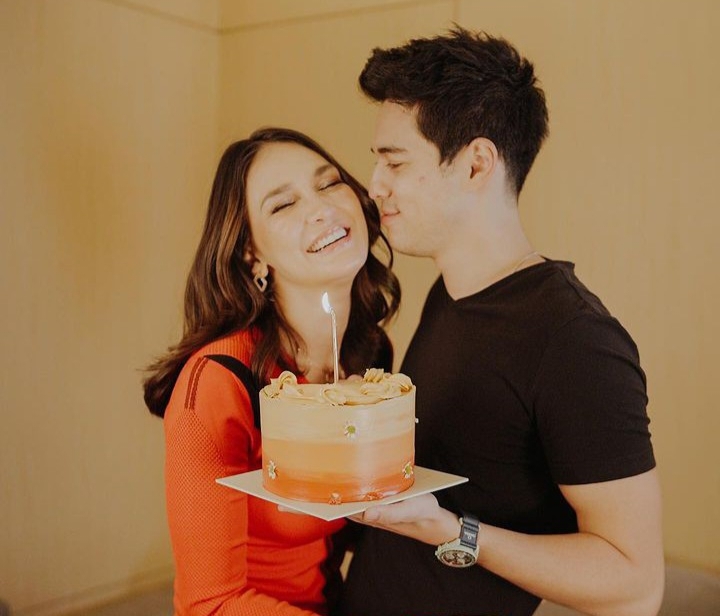 Ups! Dibongkar MUA, Benarkah Luna Maya Akan Nikah Tahun Depan?