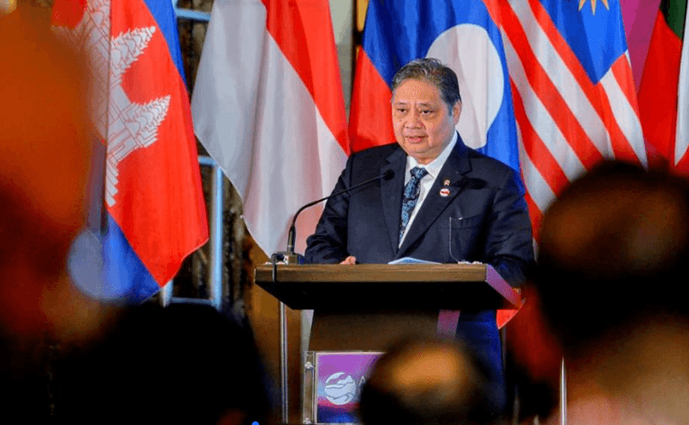 Menko Airlangga: Perempuan Perlu Terus Didorong Jadi Aktor Kemajuan Ekonomi RI