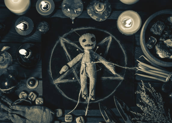 Mantan Dukun Ria Puspita Viral Usai Ditantang Ferry Irwandi, Apa Hukum Menjadi Dukun Santet dalam Islam?