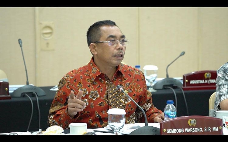 Profil Gembong Warsono, Curahkan Hidupnya Di Dunia Politik
