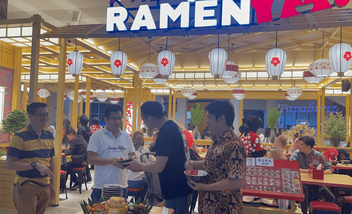 Terbaru, RamenYA Hadir Di Metropolitan Mall Cileungsi