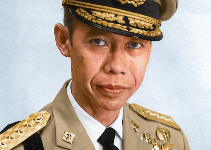 Jenderal Hoegeng, Polisi Paling Berani Dan Jujur Di Indonesia Yang Disingkirkan Soeharto
