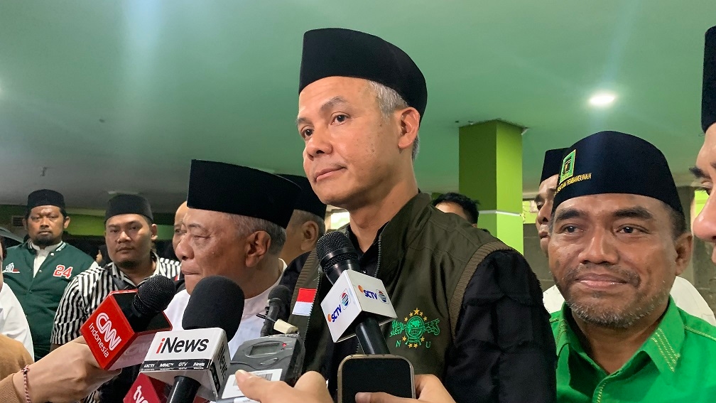 Isu Ditinggalkan Jokowi, Ganjar: Banteng Sedih Tapi Enggak Cengeng