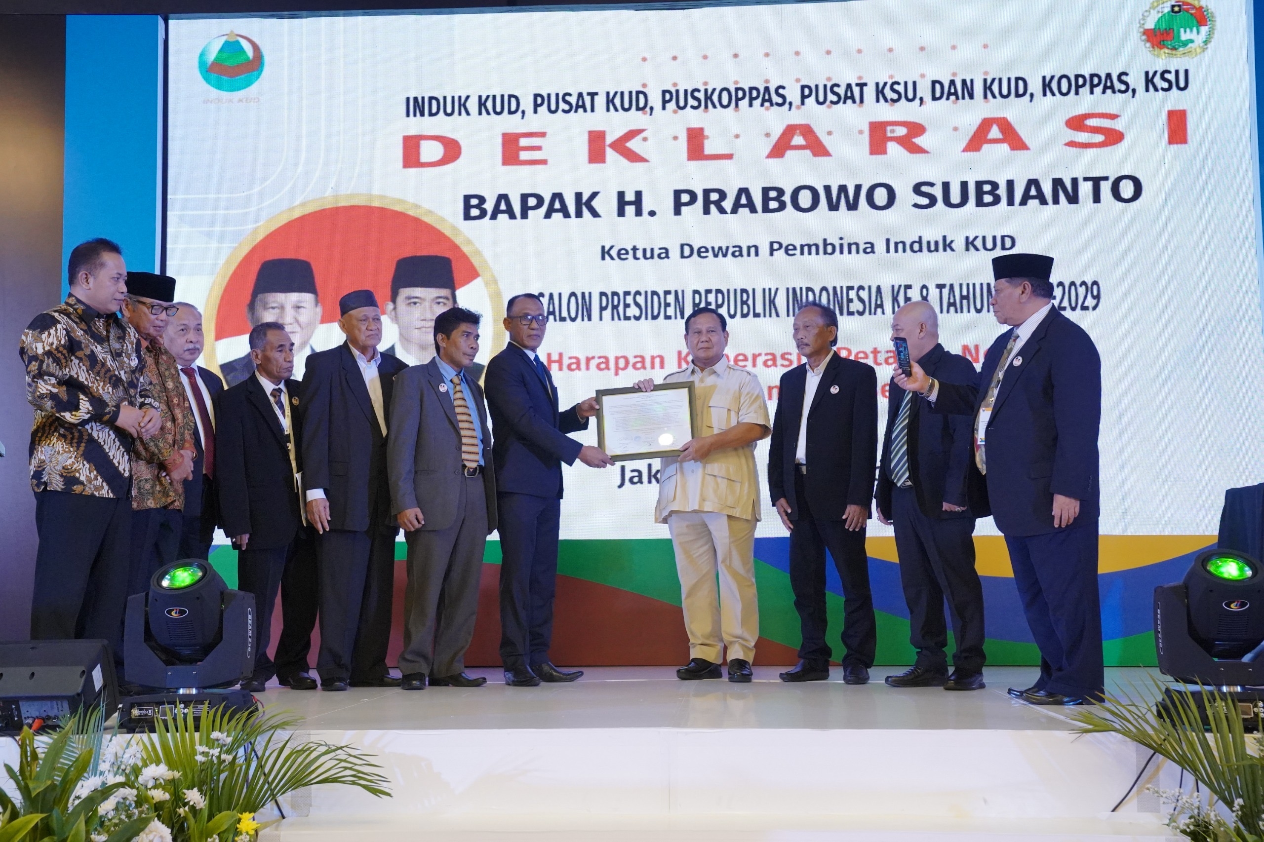 Terima Dukungan Jaringan Induk KUD, Prabowo: Saya Mau jadi Instrumen Rakyat Indonesia