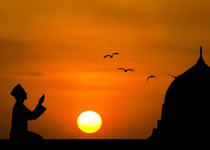 Doa Hari Kamis, agar Dikasih Kehormatan dan Kekayaan