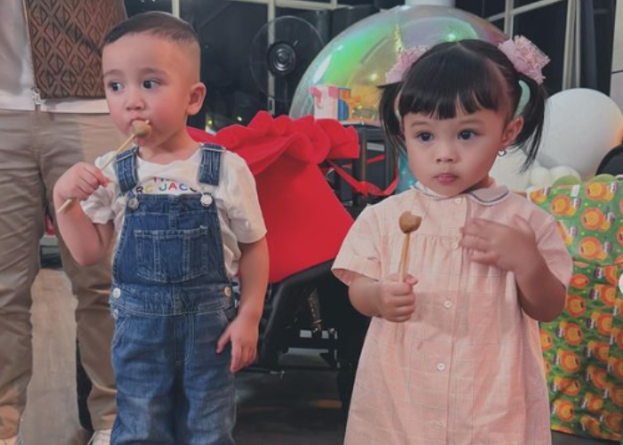 Ultah, Ini Deretan Kado Yang Diterima Rayyanza Cipung, Mesti Dibawa Pakai Bus!