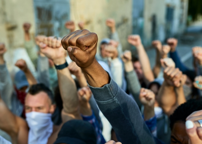 Aksi Mogok Kerja Para Buruh Indonesia, Bagaimana Hukumnya dalam Islam?