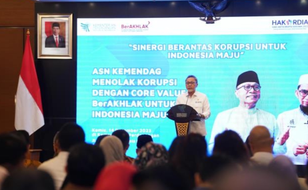 Peringatan Hari Anti Korupsi di Kemendag, Mendag Zulhas: Implementasikan Core Values BerAkhlak Bangga Layani Bangsa