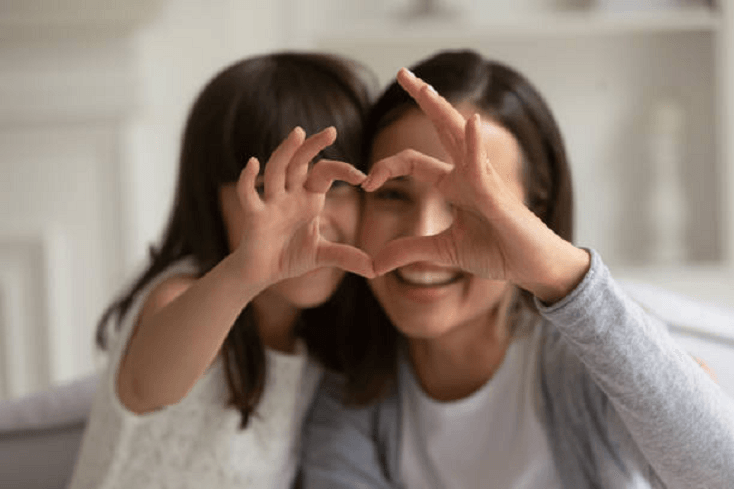 Mengenal Love Language Anak: Menunjukkan Cinta si Kecil dengan Caranya Sendiri