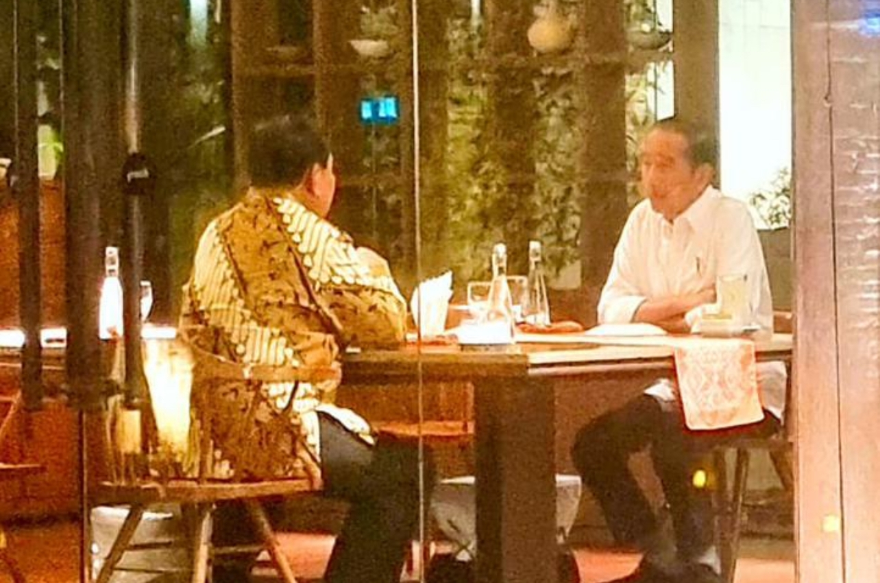 Pertemuan Santai Jokowi dan Prabowo: Sinyal Kuat Dukungan dalam Pilpres 2024