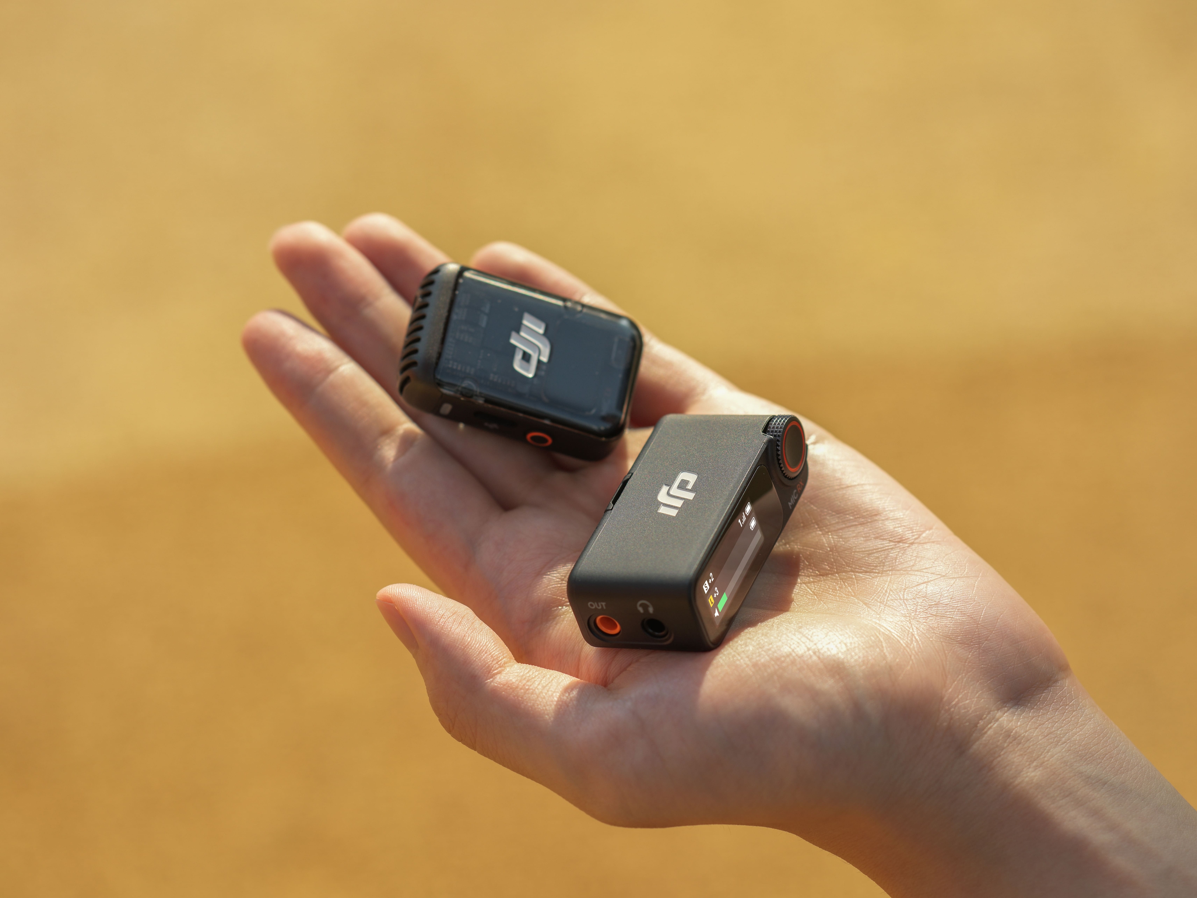 Erajaya Boyong Mikrofon Nirkabel DJI MIC 2 ke Indonesia