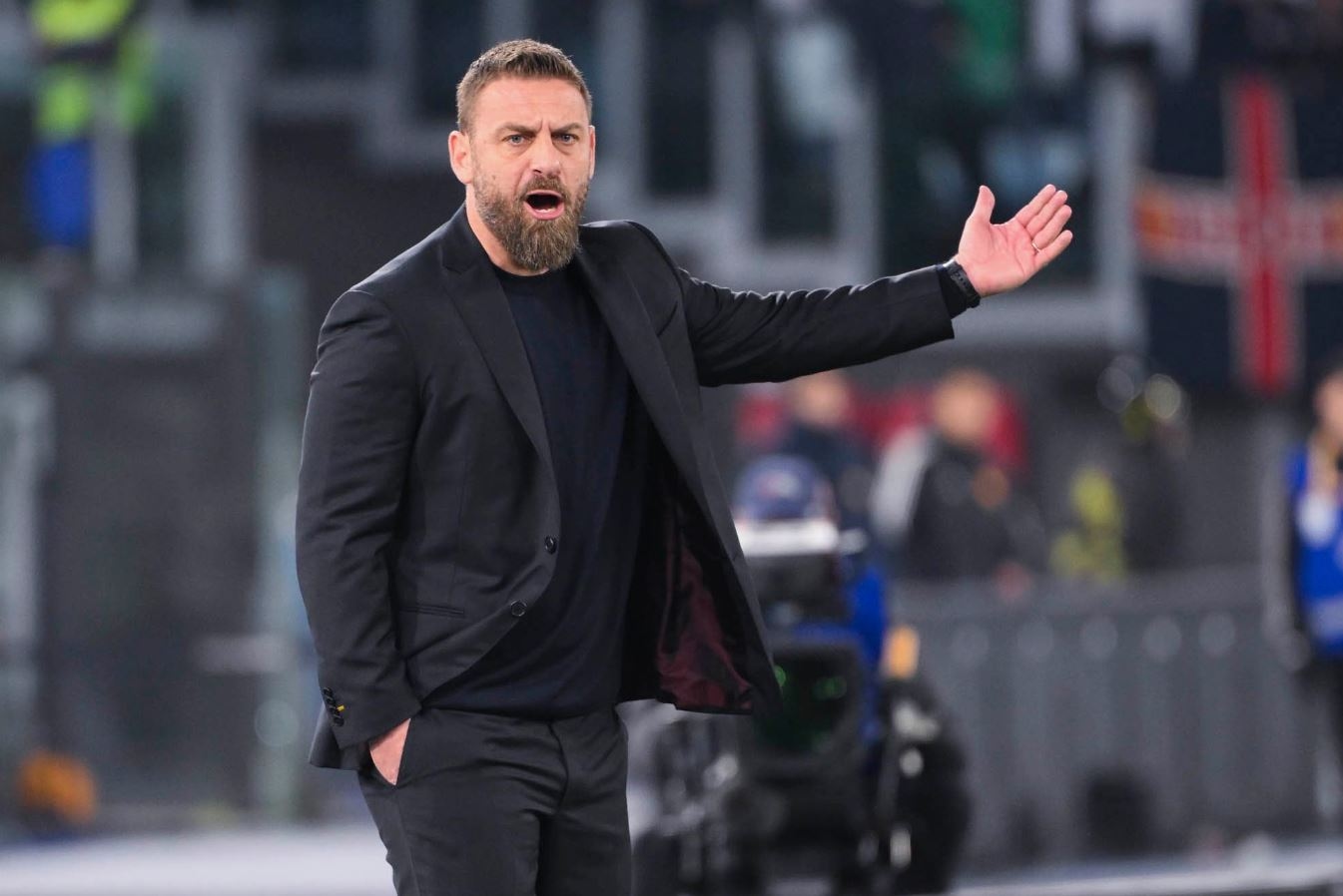 AS Roma Menang di 3 Laga Perdananya, Daniele De Rossi Menolak Dibandingkan dengan Mourinho