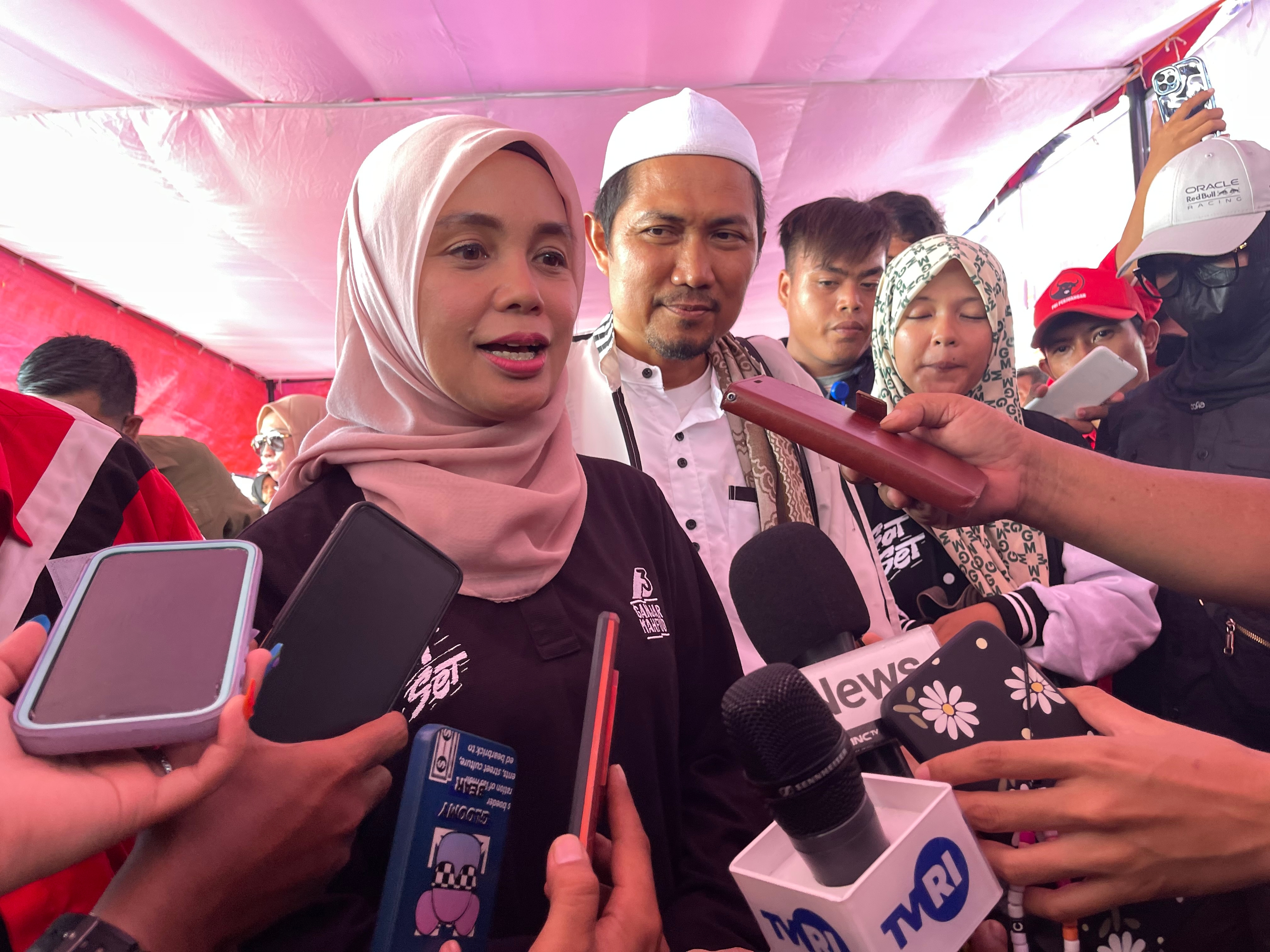 Buah Safari Politik, Siti Atikoh Optimis Menangkan Ganjar-Mahfud di Banten