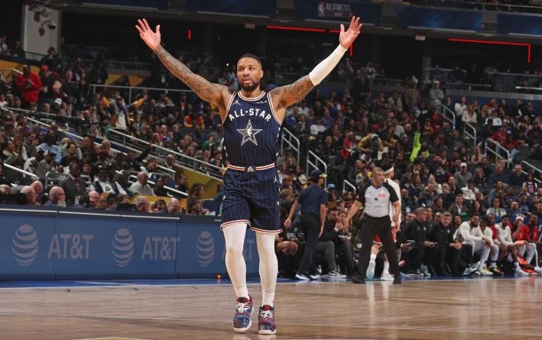 NBA All-Star: Timur Kalahkan Barat, Damian Lillard Dinobatkan sebagai MVP Samai Michael Jordan