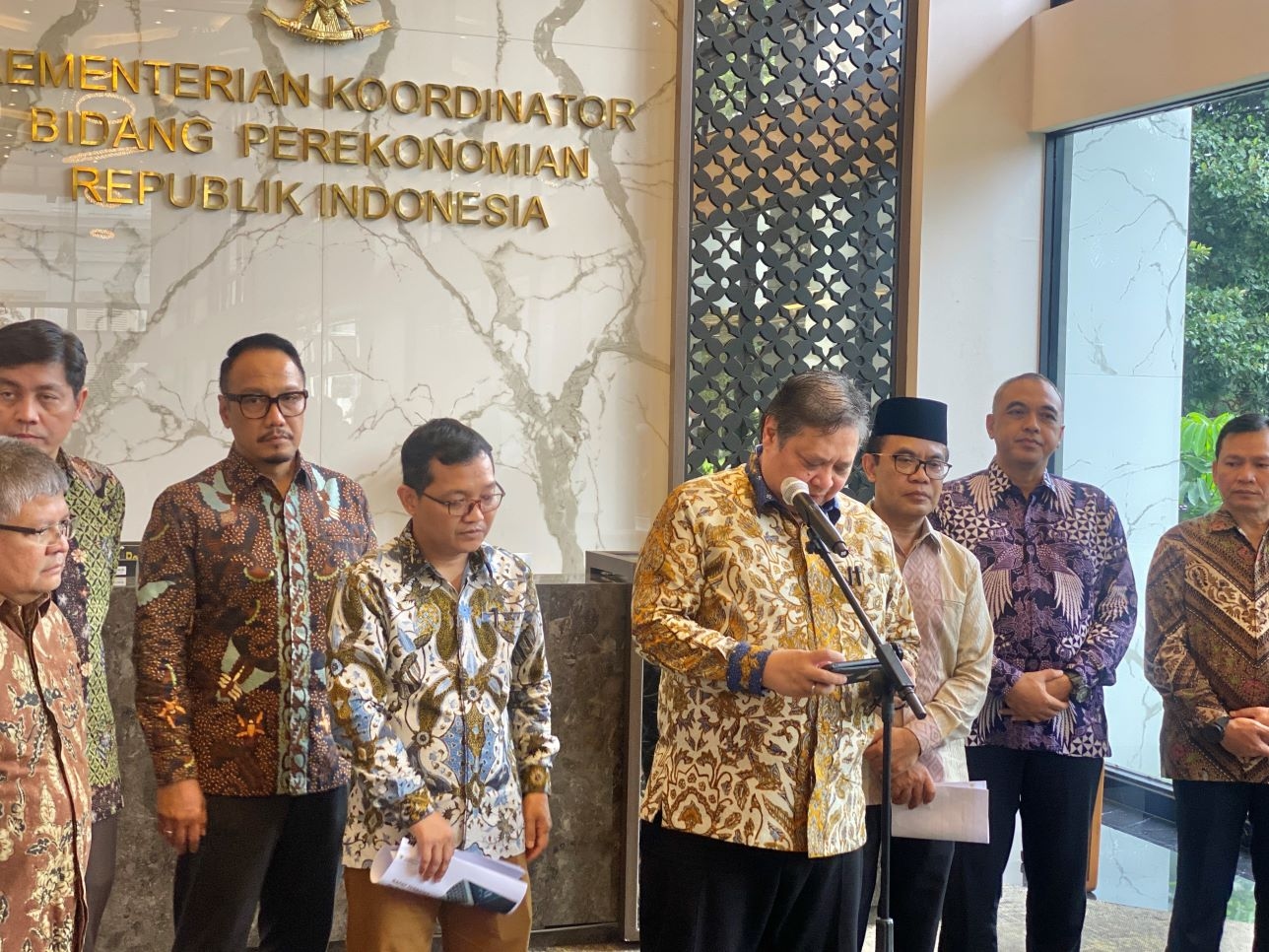 Evaluasi Kebijakan Parkir DHE SDA, Menko Airlangga: Cukup Baik Utamanya Ekstraktif Industri